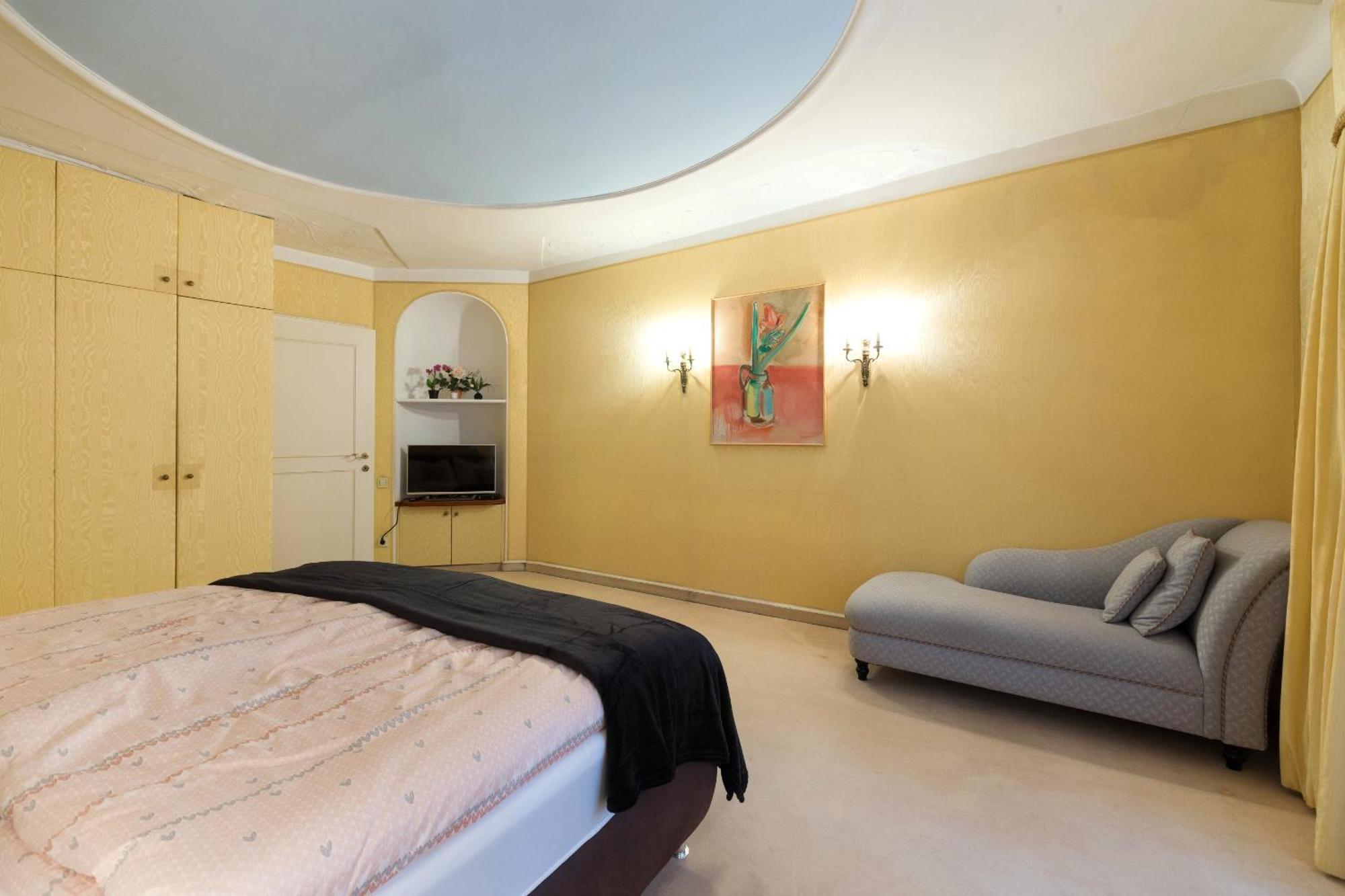 Apartment Sonnenfelsgasse Виена Екстериор снимка