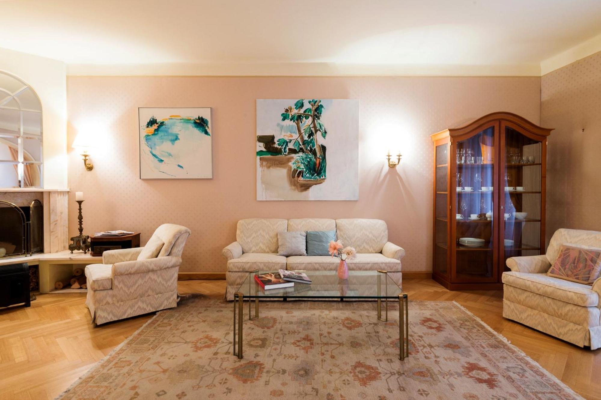 Apartment Sonnenfelsgasse Виена Екстериор снимка